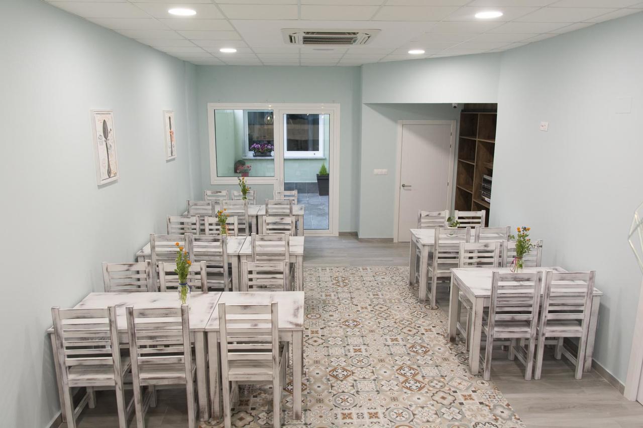 Hotel Mica Palas de Rei Bagian luar foto